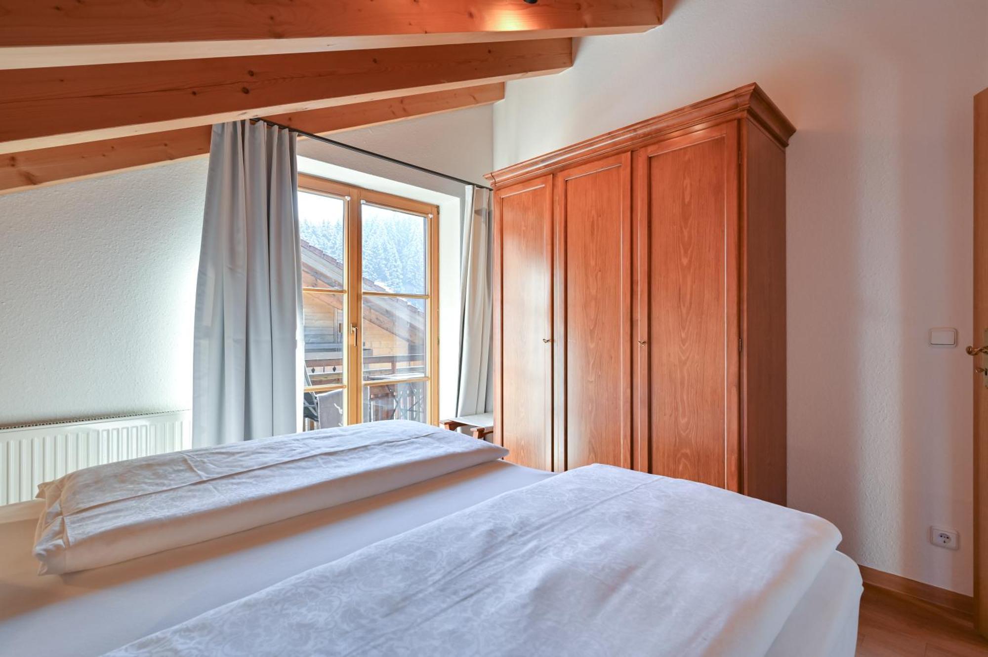 Haus Alpenkönig Apartment *